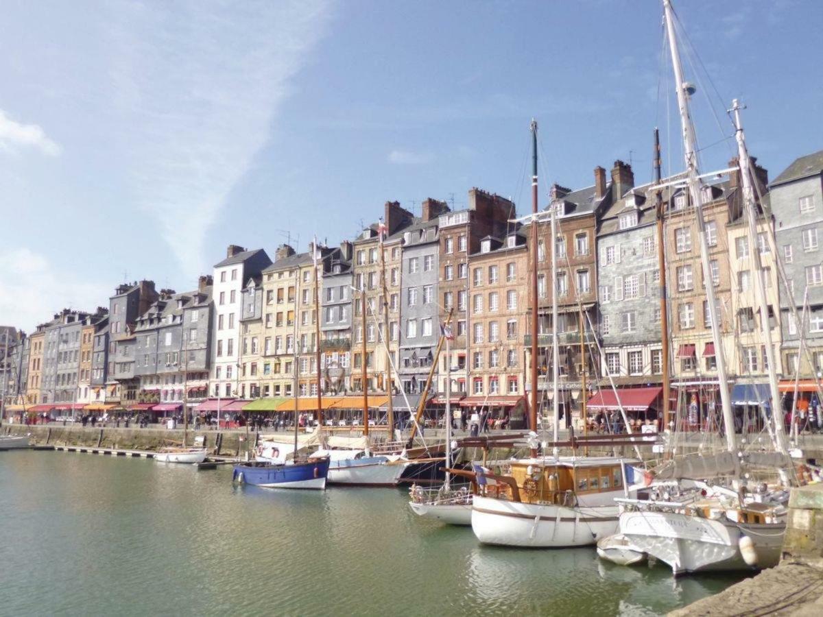 Les Fontaines Saint Leonard Apartment Honfleur Exterior photo